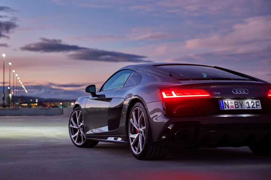  Audi R8 V10 RWD Coupe 2020 года  (AU) (фото 35 из 35)